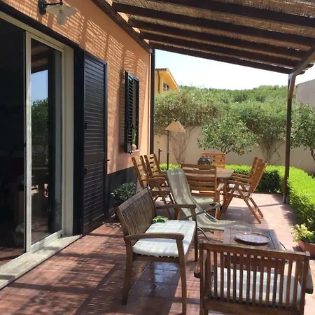 Guest house La Casa Di Golia