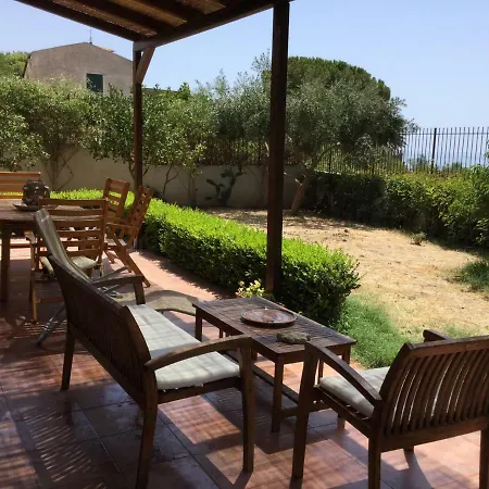 Guest house La Casa Di Golia *