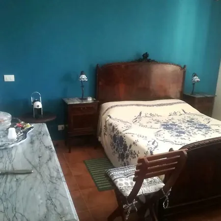 La Casa Di Golia Guest house